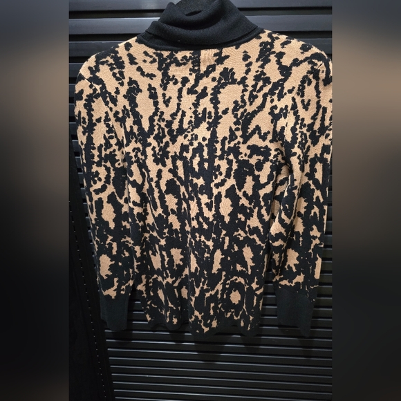 Chicos animal print Black and Tan Sweater - Picture 2 of 5